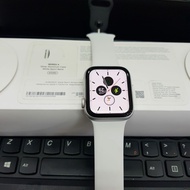 Apple Watch Series 4 44mm Mulus Garansi Resmi iBox - Like New