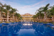 都喜天闕開羅湖景飯店 (Dusit Thani LakeView Cairo)