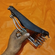 Brooks England old onthel bicycle saddle