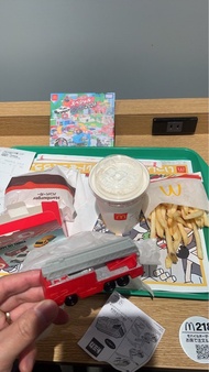 日本麥當勞 TOMICA 消防員
