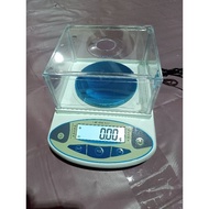 Timbangan Digital Emas 2 kg ( 2000 gram ) 0.01 gram