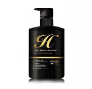 Hiso Keratin Shampoo (ไฮโซ เคราติน แชมพู)  เป็นแชมพูเคราตินสูตรดีท็อกซ์ผมเข้มข้น ช่วยฟื้นฟูผมเสียอย่