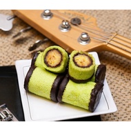 Holland Bakery Banana Roll 12 pcs / Banana Cake  / Chocolate Banana Roll / Cake Pastry / Dessert / Bakery