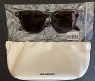 Blue Elephant Sunglasses 太陽眼鏡