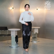 RBS Batik - Rok Span Batik Wanita Diratama Warna Hitam Kombinasi Putih Pinggang Kerut