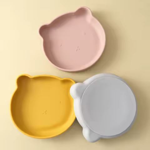 1PC Silicone Baby Dishes Suction Dining Plate Cartoon Bear Shape Baby Plates Eating Training Baby Fo