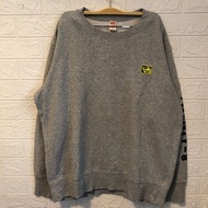 Sweater Crewneck Thrift Uniqlo x Mickey Mouse Original Second