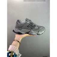 9060 collaborationSports running shoes