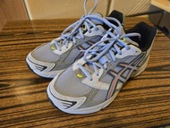 Asics Gel-1130灰色運動鞋 new balance