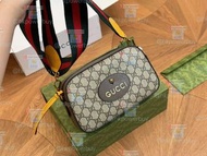 Gucci男包古馳女斜挎包古奇 虎頭相機包！5