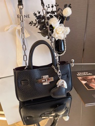 กระเป๋า Kelly ระดับไฮเอนด์ แบบสะพายไหล่และคล้องคอ ปี 2025