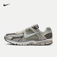 耐克（NIKE）男子运动鞋 ZOOM VOMERO 5 PRM FD0791-012 43