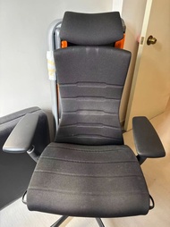 Herman Miller Embody X Logitech Gaming Chair with Atlas Headrest 電競椅 辦公椅 電腦椅 人體工學椅 電競櫈 電腦櫈 Office Ch
