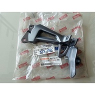 Rear Footrest Stay Right Side SPARK-NANO Genuine Ordered From The Center 3S4-F7462-00