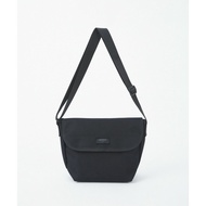 Anello Kuro Mini Messenger Bag (Black)