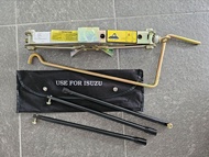 ZUMA ชุดถอดล้อ ISUZU ซ่อมรถรถยนต์ แม่แรงสะพาน พร้อม เหล็กหมุนยางอะไหล่ พร้อมส่งจากไทย