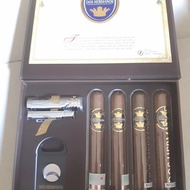 Cerutu Dos Hermanos Gift Set (2) Cigar Lokal