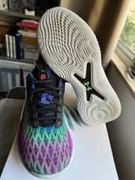 Curry 10 北極光 US9.5