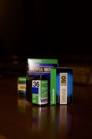 Fujifilm Velvia 50, Velvia 100, Provia 100F 35mm Slide Film 幻燈片菲林