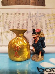 酒鬼酒辦連公仔