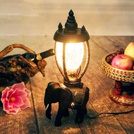 โคมไฟช้างเดิน โคมไฟไม้ตั้งโต๊ะ โคมไฟหัวเตียง ไฟส่องสว่างรูปทรงช้าง สีโอ๊ค หลอดไฟE14