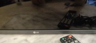LG 電視機 掛牆或坐枱連腳32寸