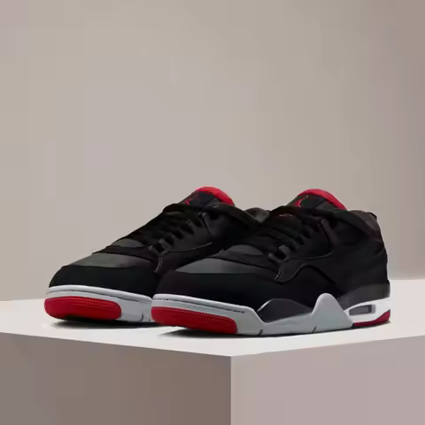 Nike Air Jordan 1 Retro Max Slip-Resistant & Durable Cushioned Classic Low-Top Retro Basketball Shoe