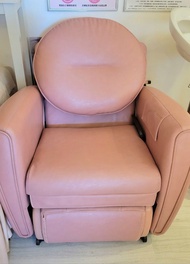 Osim 百變小天后按摩椅9成新