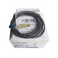 Omron Proximity Switch E2E-CR8C1 CR8B1 E2E-X1C1 X1B1 X1C2 X1B2 Sensor