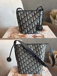 信譽保證‼️Dior 水桶包