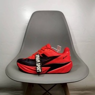 Mans Rebel V5 Red Black Running Shoes
