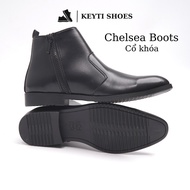 Chelsea Boots Classic with buckle collar, sturdy stitched sole Chelsea boots men