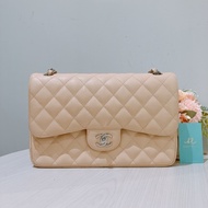 CHANEL 香奈兒經典大號雙翻蓋式肩帶包包CLASSIC DOUBLE FLAP JUMBO 30CM CAVIAR