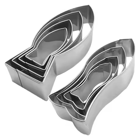 4 PCS Fish Cookie Cutter Cartoon Fish Cookie Cutter Fish Molds Stainless steel fish shaped cookie cu
