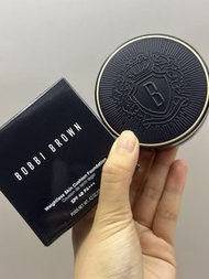 Bobbi Brown 無重輕霧氣墊粉底 light