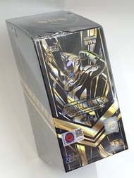 宇宙英雄奧特曼系列 黃金版 第1 彈 每盒10包，每包16張卡