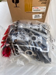 2MS-E1102-11 ฝาสูบ YZF R3 (YAMAHA) CYLINDER HEAD ASSY. แท้ศูนย์