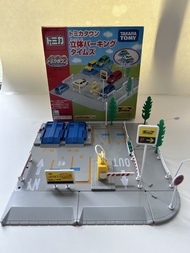Takara Tomy Tomica Town 立體停車場