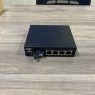 Single-one photoelectric converter 4x10/100M, 20km, 1 SC standard optical fiber, WT-DS205-1F4T-A/B