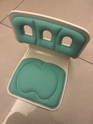 兒童坐姿矯正椅