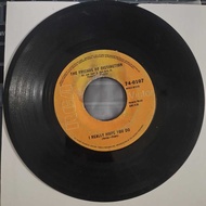 INTERNATIONAL ARTIST 45 RPM VINYL RECORD