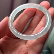 冰種 天然翡翠 緬甸 A玉 玉鐲 • 冰種飄花翡翠圓鐲