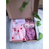 Newborn baby gifts / baby hampers / baby girl gifts / baby gifts