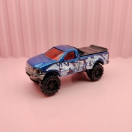 2011 Hot Wheels Graffiti Rides 5-Pack Ford F-150 Lifted 4x4 Versions loose