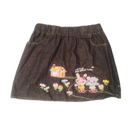 Black Skirt Heisei Retro Style