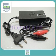 Charger 6v/12v Pengecas Bateri Motorsikal Battery Motorcycle Charger
