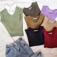 VINTAGE KNITTED VEST - CABLE MOTIF VEST