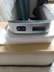 luggage scale