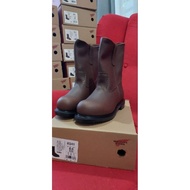 RED WING SAFETY BOOTS ORIGINAL  SIZE 8 US..7 UK.. MONEY GUARA