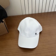 Chanel 白色棒球帽